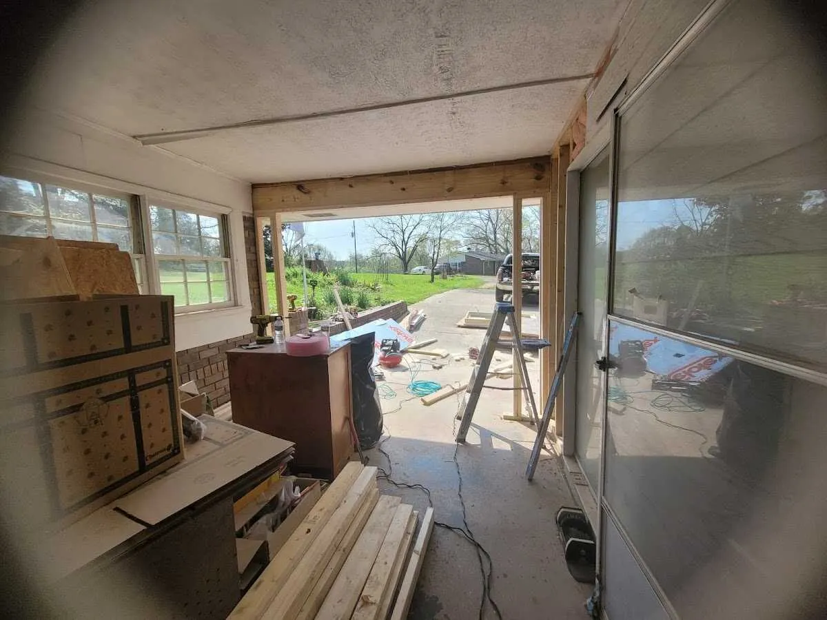 Air movers and dehumidifier for Water Mitigation Services in Greer